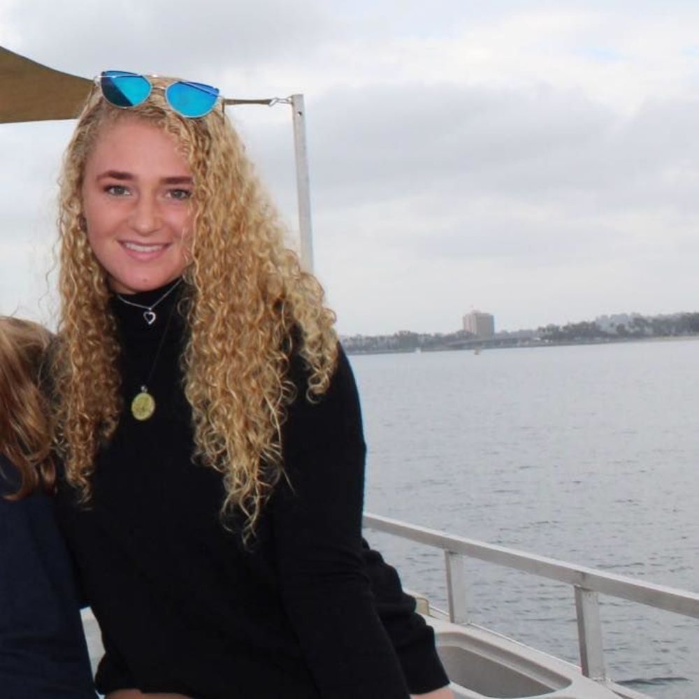 Meet your Posher, Haley